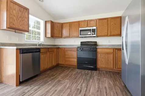 1102 Rader Run Bloomington IL 61704