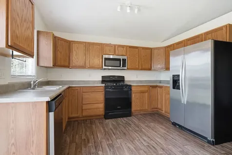 1102 Rader Run Bloomington IL 61704