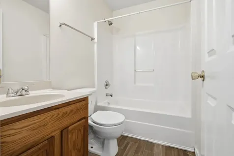 1102 Rader Run Bloomington IL 61704