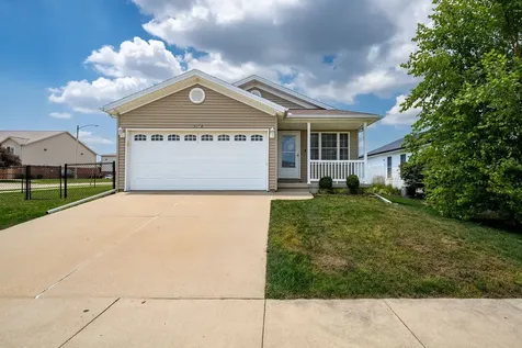 1102 Rader Run Bloomington IL 61704