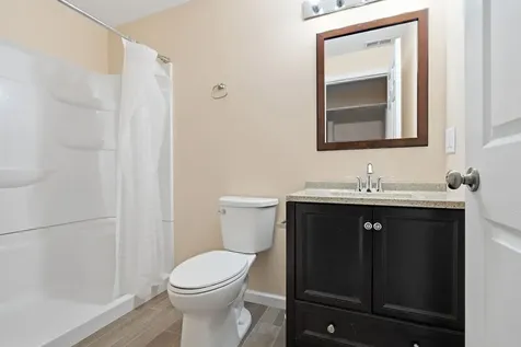 1102 Rader Run Bloomington IL 61704