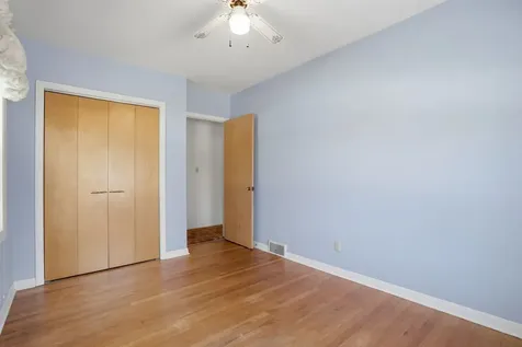 3002 15TH Street Moline IL 61265