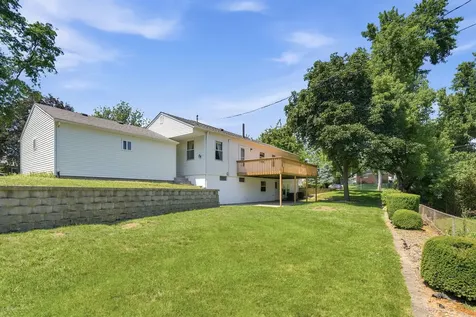 3002 15TH Street Moline IL 61265