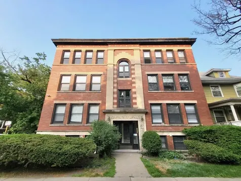 6259 North Lakewood Avenue Chicago IL 60660