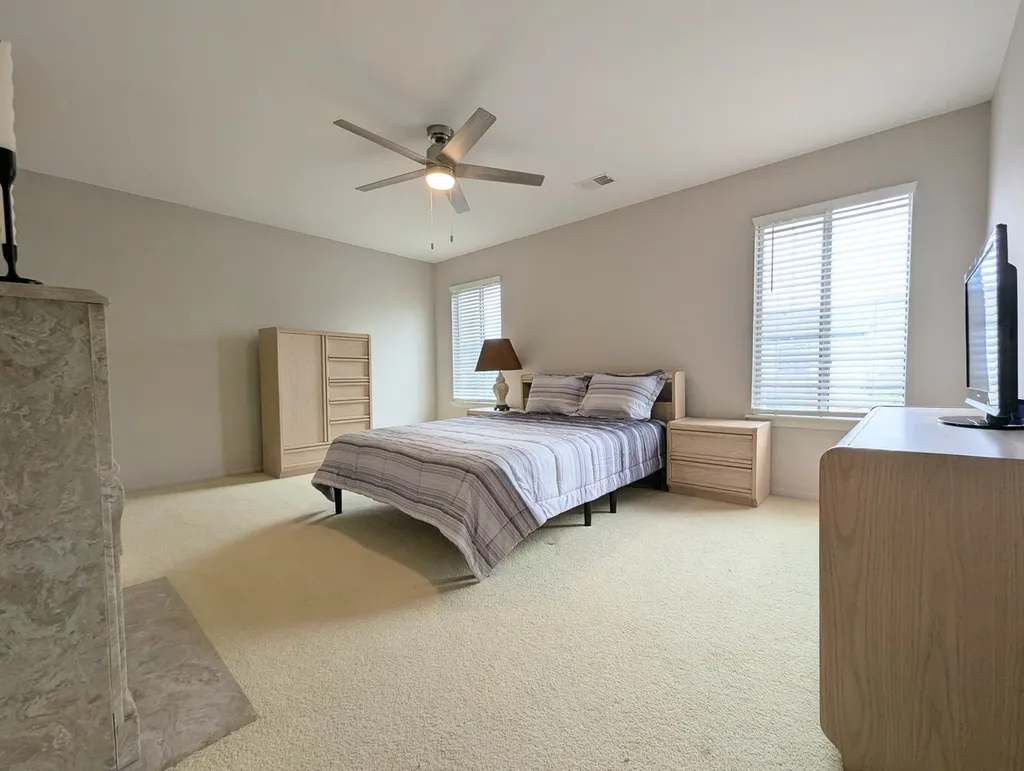 9318 Montgomery Drive Orland Park IL 60462