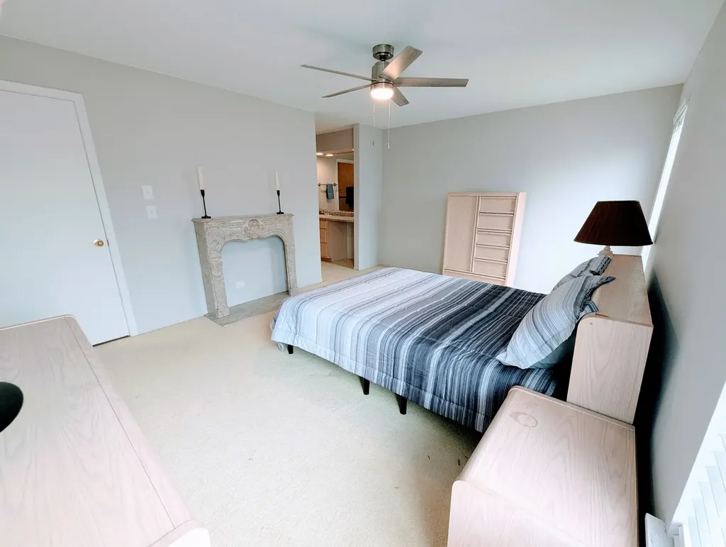 9318 Montgomery Drive Orland Park IL 60462