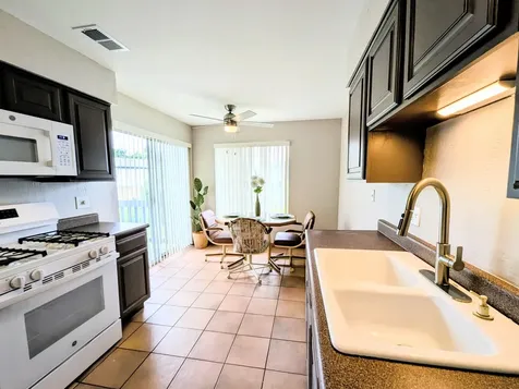 9318 Montgomery Drive Orland Park IL 60462