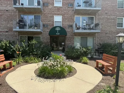 5125 Blodgett Avenue Downers Grove IL 60515