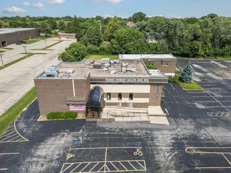 281 Waukegan Road Northfield IL 60093
