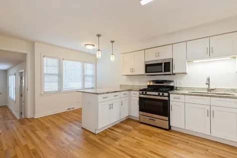 5018 Dobson Street Skokie IL 60077