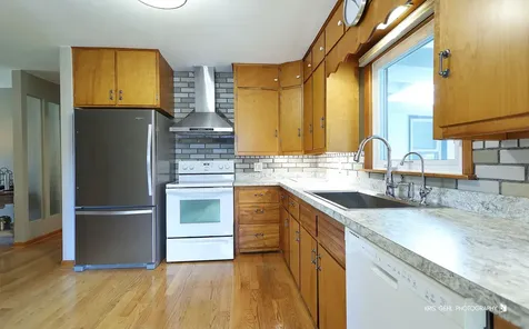 3304 West 3rd Avenue Mchenry IL 60050