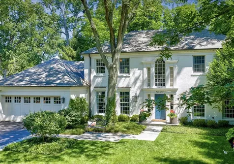 567 Oak Street Winnetka IL 60093