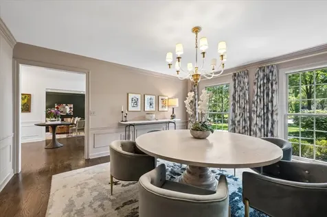 567 Oak Street Winnetka IL 60093