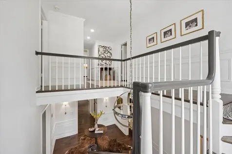 567 Oak Street Winnetka IL 60093