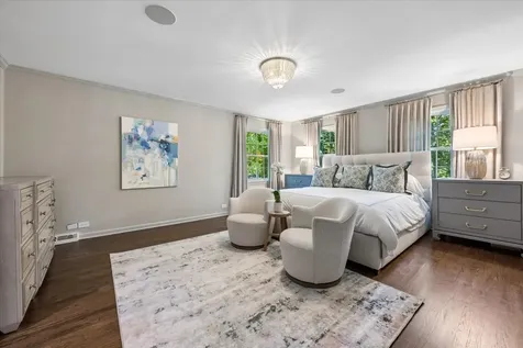 567 Oak Street Winnetka IL 60093