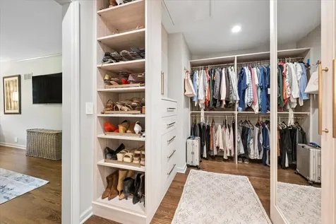 567 Oak Street Winnetka IL 60093