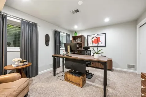 567 Oak Street Winnetka IL 60093