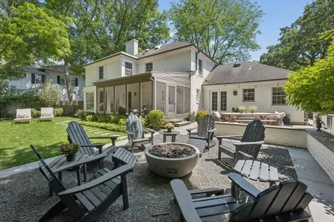 567 Oak Street Winnetka IL 60093