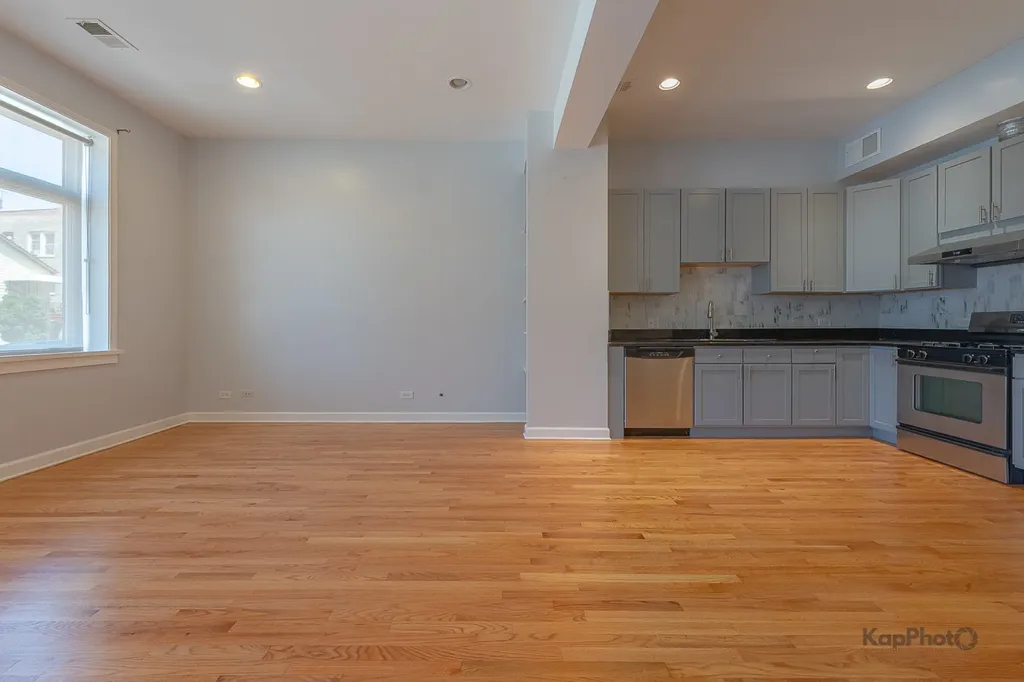 2841 South Wells Street Chicago IL 60616