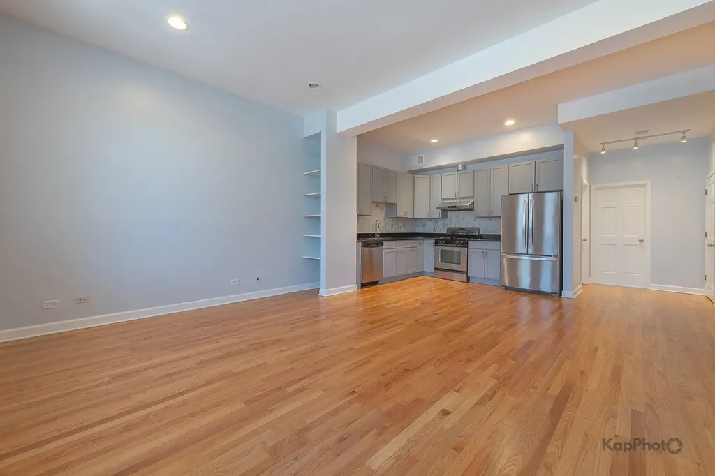 2841 South Wells Street Chicago IL 60616