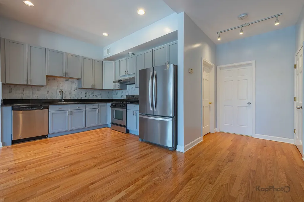2841 South Wells Street Chicago IL 60616