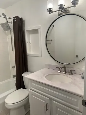 1560 North Sandburg Terrace Chicago IL 60610