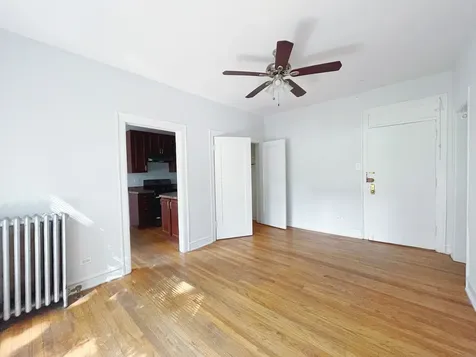 3449 North Elaine Place Chicago IL 60657