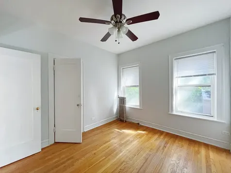 3449 North Elaine Place Chicago IL 60657