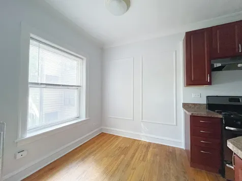 3449 North Elaine Place Chicago IL 60657