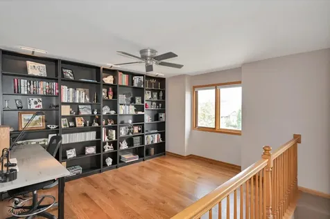 19524 Southfield Lane Tinley Park IL 60487