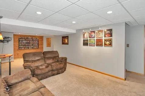 19524 Southfield Lane Tinley Park IL 60487