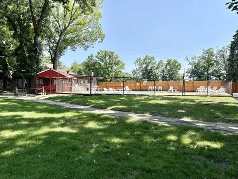 7426 West 111th Street Worth IL 60482