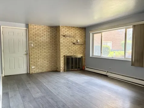 7426 West 111th Street Worth IL 60482