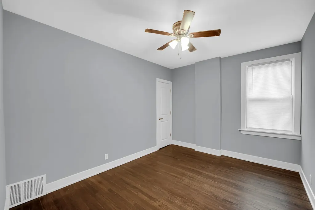 8317 South Aberdeen Street Chicago IL 60620