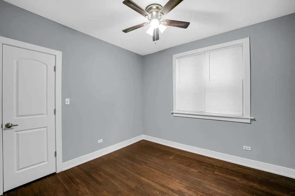 8317 South Aberdeen Street Chicago IL 60620