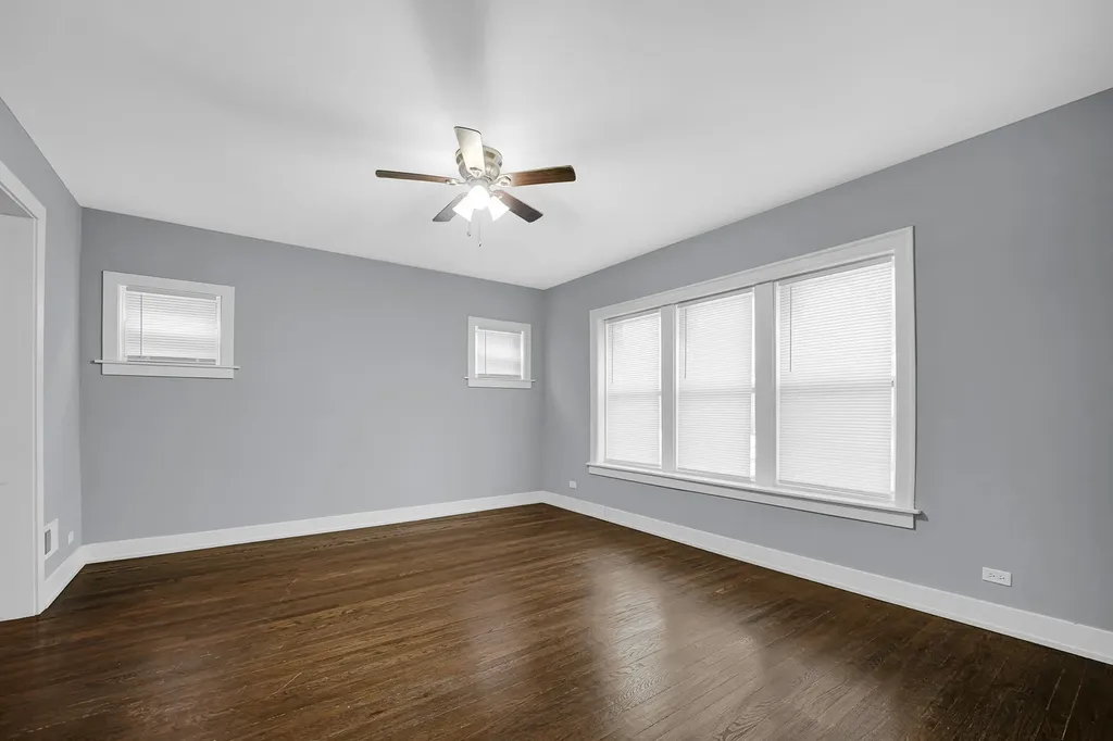 8317 South Aberdeen Street Chicago IL 60620