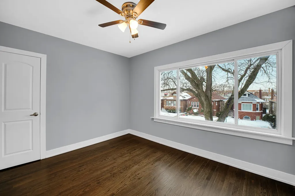 8317 South Aberdeen Street Chicago IL 60620