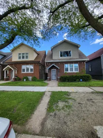 8317 South Aberdeen Street Chicago IL 60620