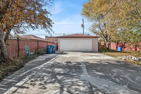12538 South Justine Street Calumet Park IL 60827