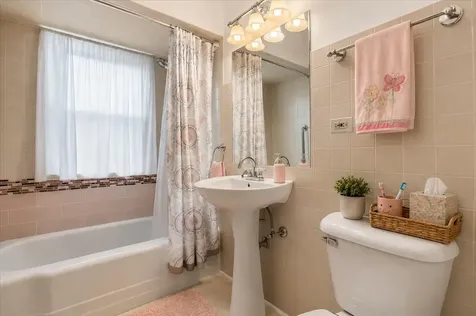 21417 West Honey Lane Lake Villa IL 60046