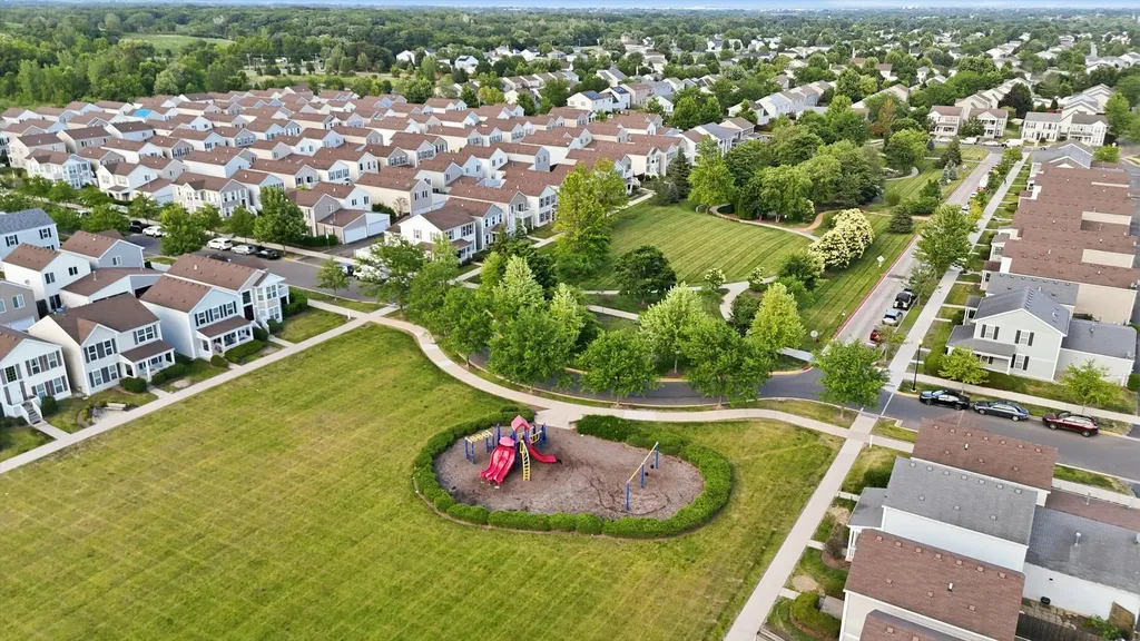 729 Four Seasons Boulevard Aurora IL 60504