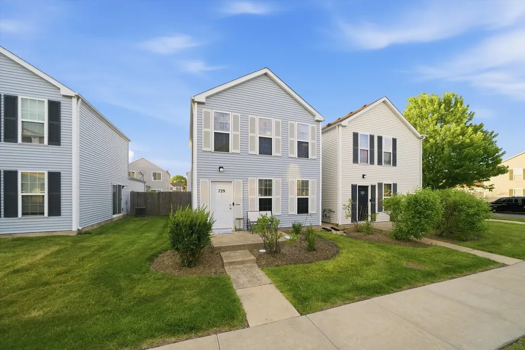 729 Four Seasons Boulevard Aurora IL 60504