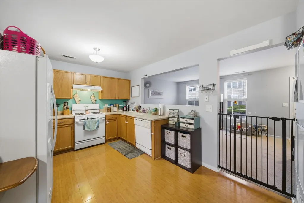 729 Four Seasons Boulevard Aurora IL 60504
