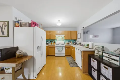 729 Four Seasons Boulevard Aurora IL 60504