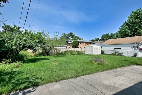 1032 Daniel Drive Bensenville IL 60106