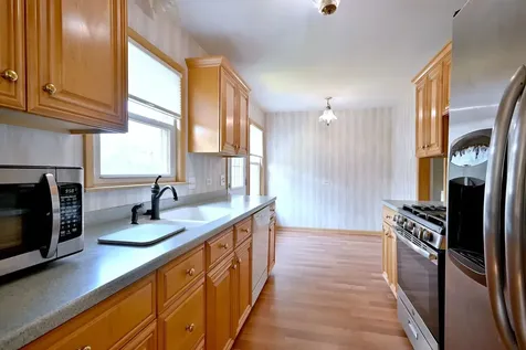 1032 Daniel Drive Bensenville IL 60106