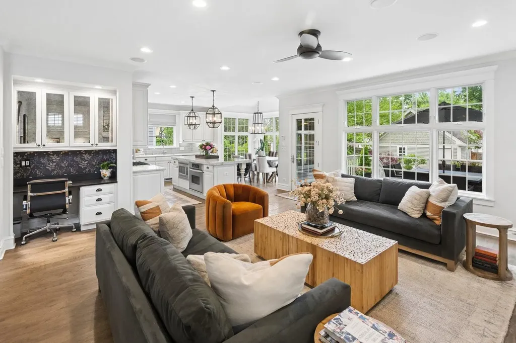 1732 South Highland Avenue Wilmette IL 60091