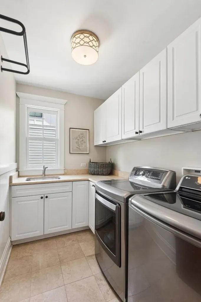 1732 South Highland Avenue Wilmette IL 60091