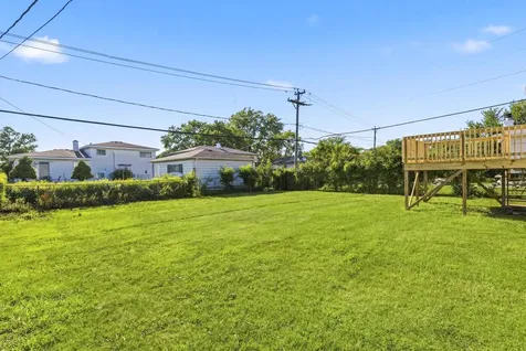78 South Evergreen Avenue Addison IL 60101