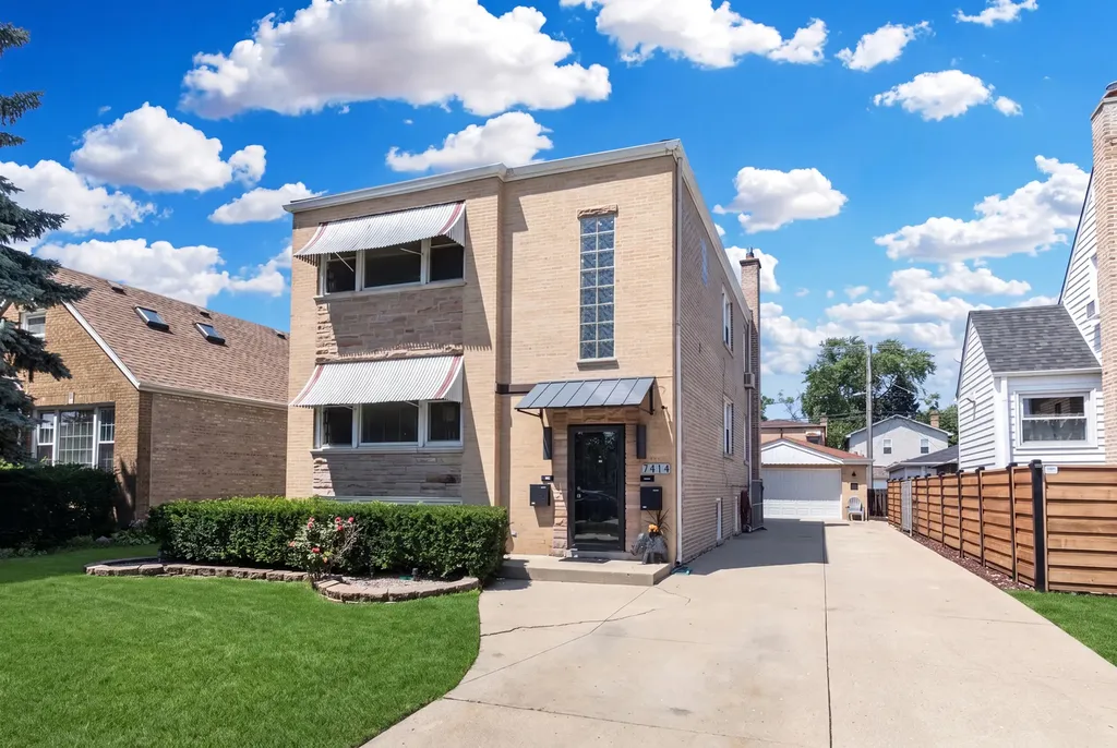 7414 West Devon Avenue Chicago IL 60631